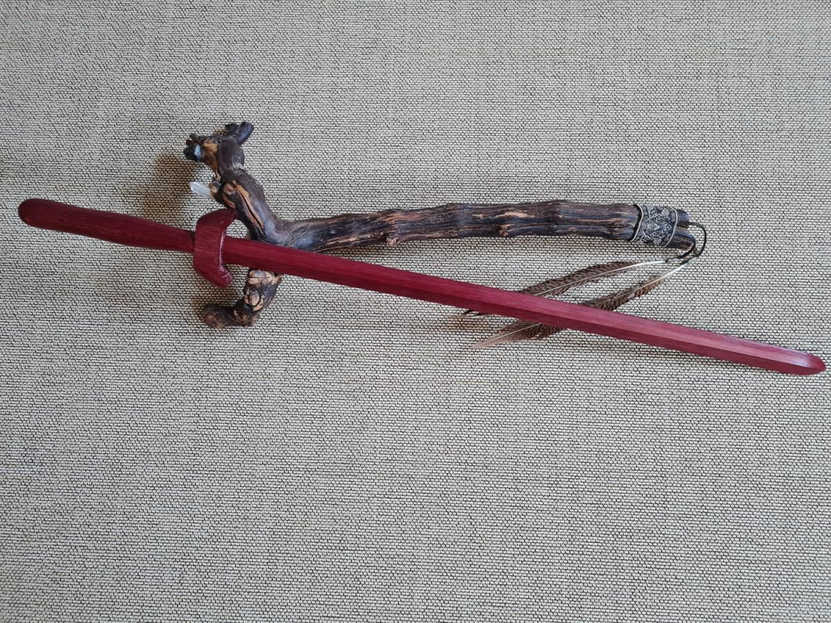 Tai Chi Schwert aus Bloodwood - 72 cm ➽ www.bokken-shop.de ✅ Waffen für Tai Chi ✓ Tai Chi Chuan ✓ Taichi ✓ Dein Tai-Chi-Fachhändler!