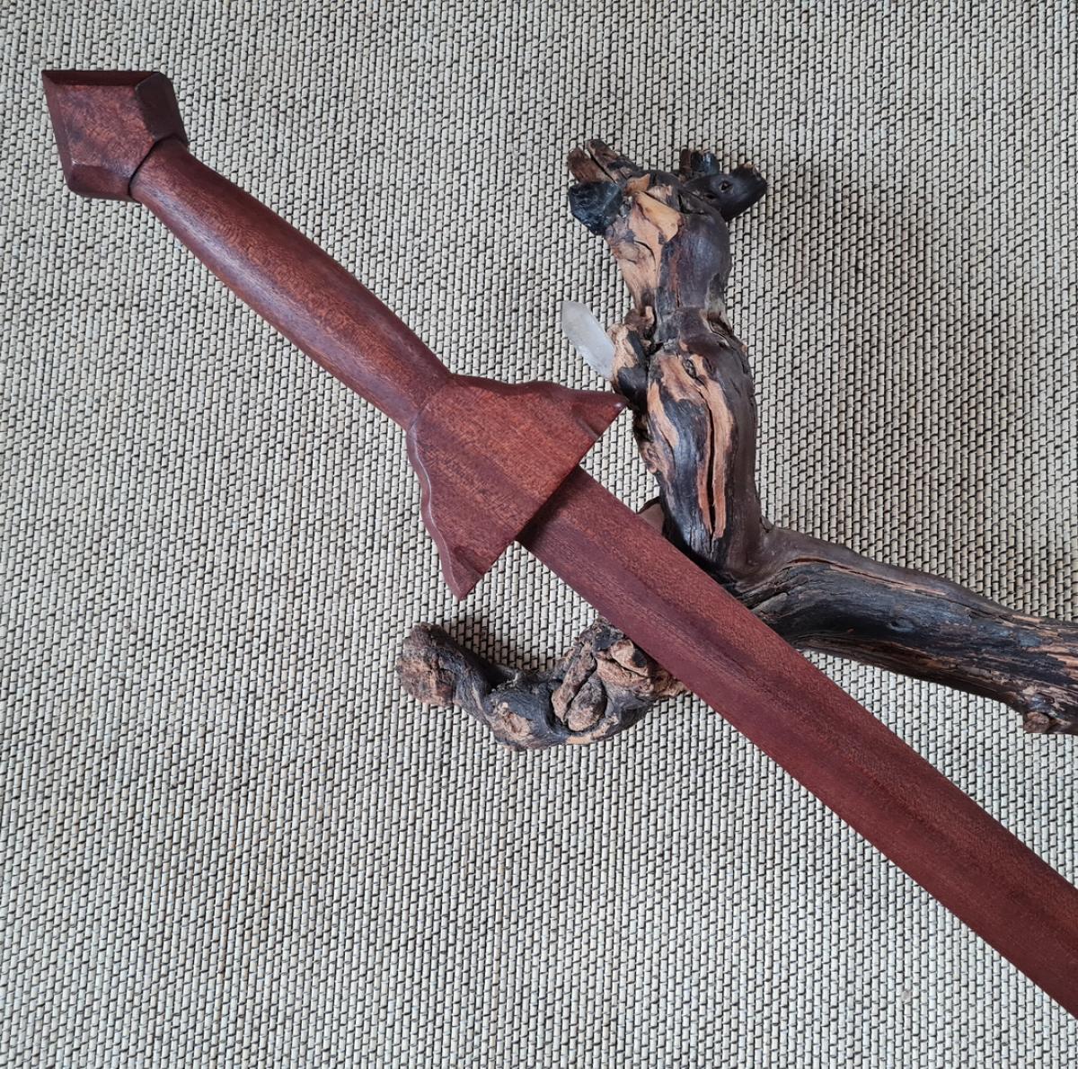 Tai Chi Schwert aus Mahagoni - 82 cm ➽ www.bokken-shop.de ✅ Waffen für Tai Chi ✓ Tai Chi Chuan ✓ Taichi ✓ Dein Tai-Chi-Fachhändler