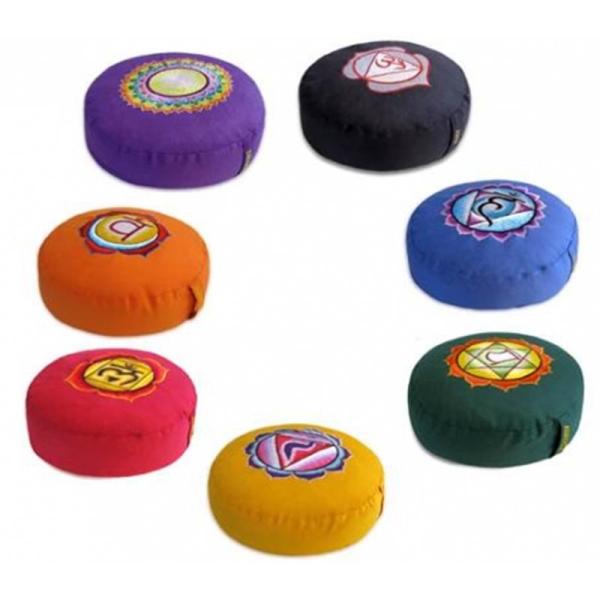 Meditation cushion set with all 7 chakras ♥ To support meditation in the respective chakra area✅ Top price & high quality ✓ Order online now➤ www.bokken-shop.de