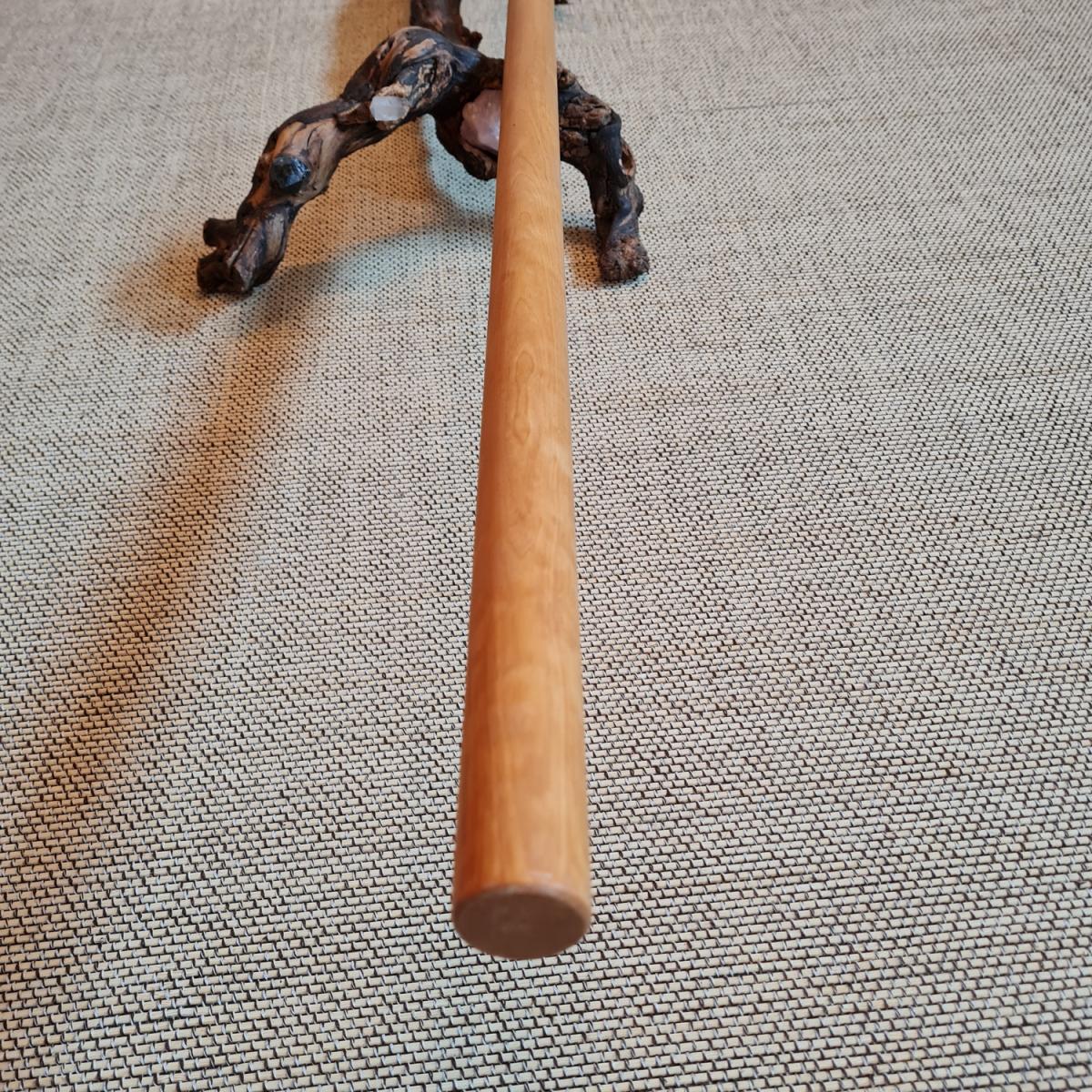 Buy birch wood bo stick online »www.bokken-shop.de suitable for Aikido, Iaido, Kobudō, Bujinkan, Koryu, Jodo ✓ Your Budo specialist dealer!