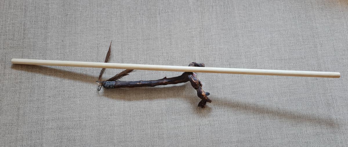 Bo stick made of white oak - buy Asia online »www.bokken-shop.de suitable for Aikido, Iaido, Kobudō, Bujinkan, Koryu, Jodo✓ Your Budo specialist dealer!