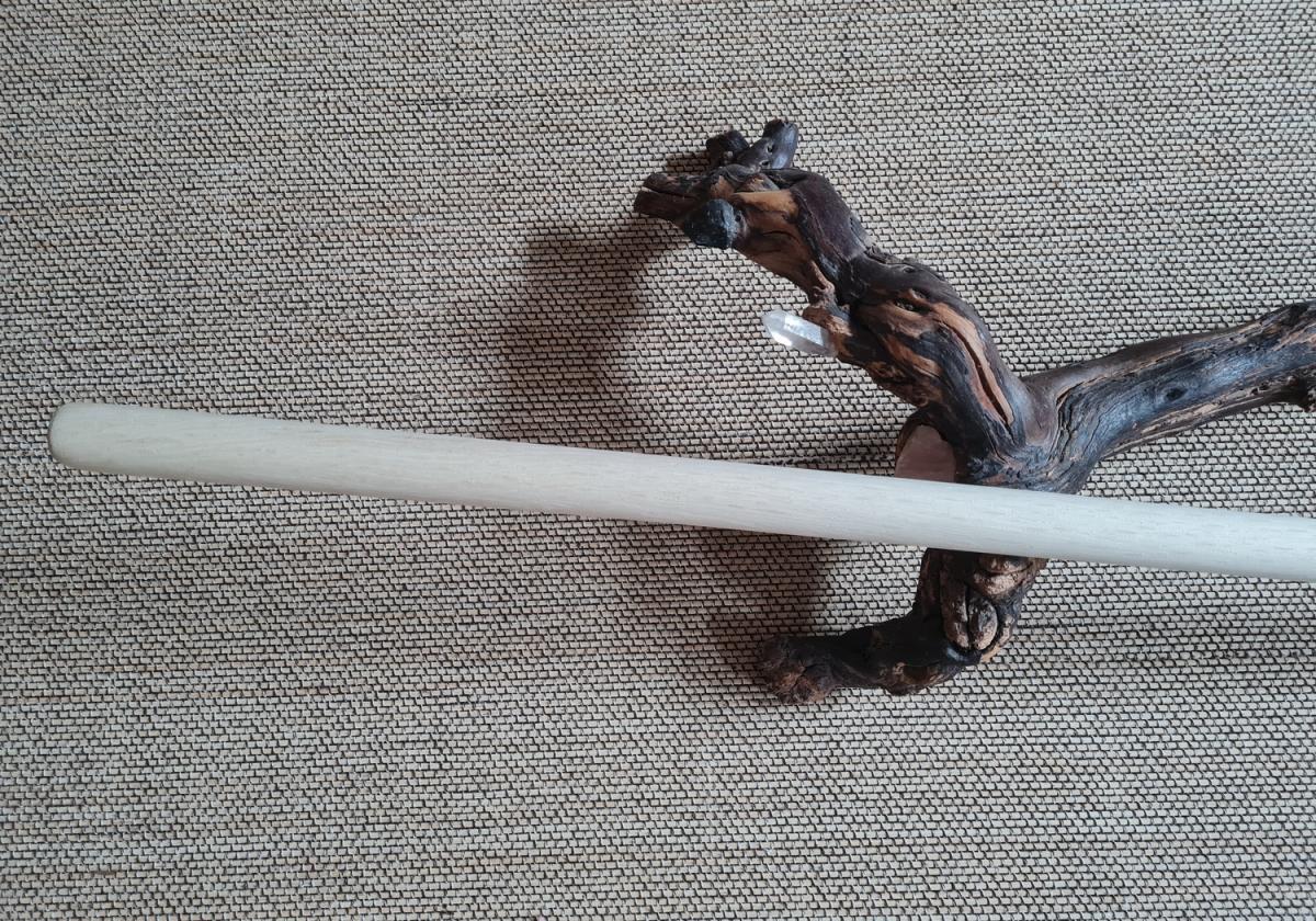 Jo stick made of white oak ♥ Jo stick for beginners ✓ Aikido ✓ Iaido ✓ Kendo ✓ Koryu ✓ Jodo ✓Kempo ✓Kobudo ✓✅ 100% handcraft✔ Top price & high quality ➤100% cheap ✓✔ Order online now➤ www. bokken-shop.de
