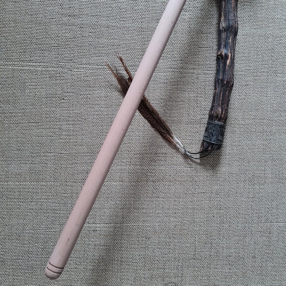 Jumonji Yari spear with 3 blades - beech ➤ www.bokken-shop.de. Yari suitable for Jigen Ryu, Toda-Ryu, Bujinkan, Ninjutus, Koryu. Your Budo dealer!