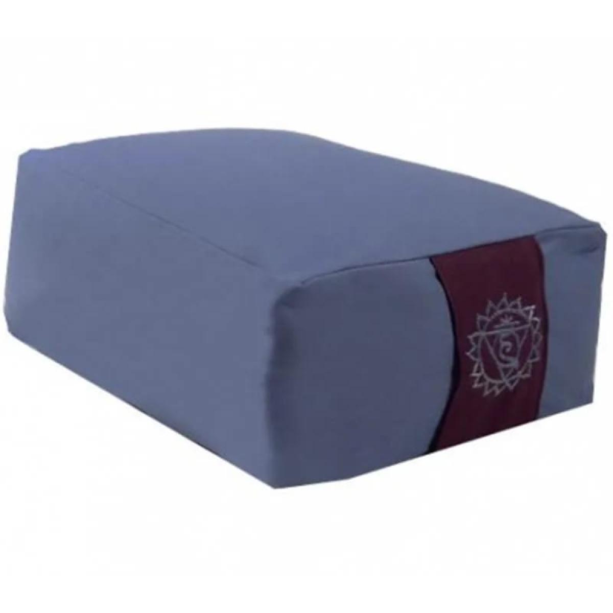 Rectangular Yogi & Yogini Meditation Cushion - Blue ➤ www.bokken-shop.de. Yoga cushion ✓ 100% organic cotton. Your meditation specialist shop!