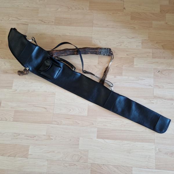 Sword bag for one Iaito/Katanas made of imitation leather black ➤ www.bokken-shop.de. Suitable for Iaito, Jodo, Aikido, Bujinkan. Your Budo dealer!