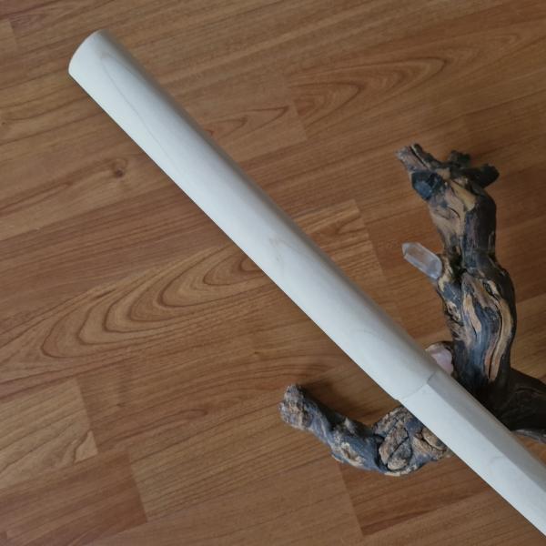 Bokken made of Maple in the Itto-Ryu shape ➤ www.bokken-shop.de. Suitable for your martial arts Aikido, Iaido. Your specialist dealer for martial arts!