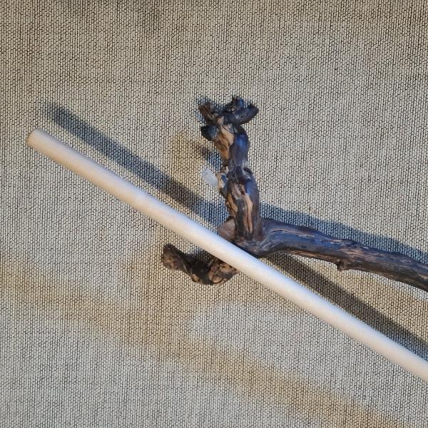 Exclusive jo staff made of maple with a length of 128 cm ➤ www.bokken-shop.de. Suitable for Aikido, Iaido, Jodo, Bujinkan. Your Budo dealer!
