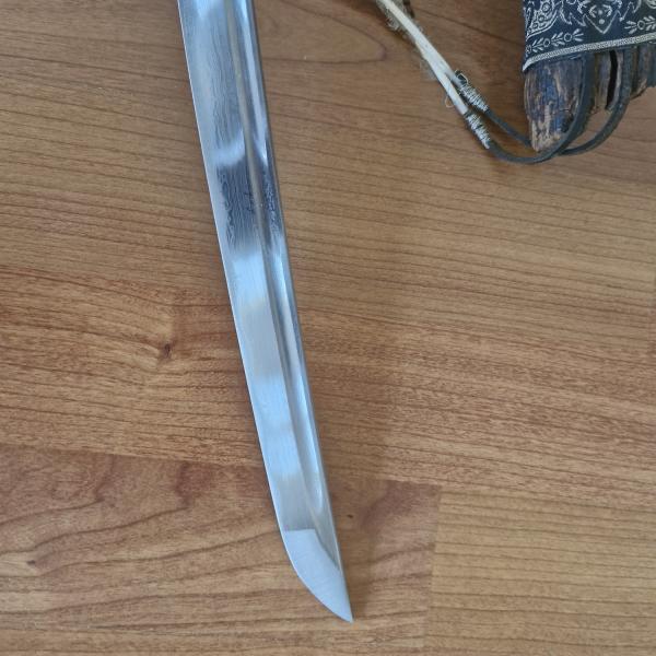 atana Drachen-Blut - Einzelstück mit 2,35 Shaku ► www.bokken-shop.de. Passend für Iaido, Bujinkan, Batto-Jutus, Seminare. Dein Budo-Fachhändler!