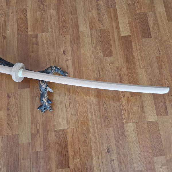 Buy Nagamaki made of beech wood online now ➤ www.bokken-shop.de ✅ suitable for Jigen Ryu, Bujinkan, Kendo, Koryu, your Budo dealer!