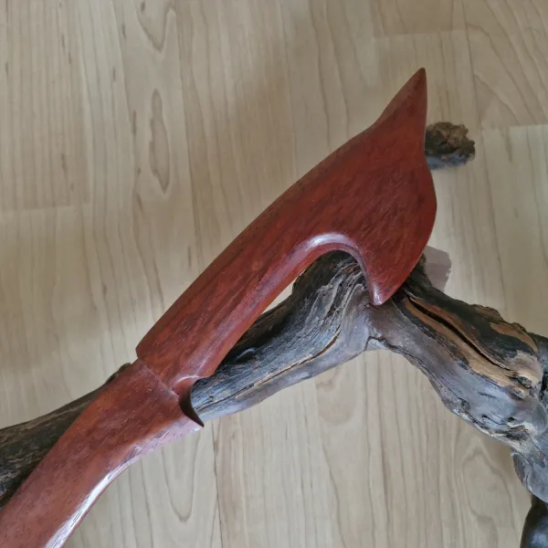 Pinuti-Säbel aus Balayong ➤ www.bokken-shop.de ✅ passend für Escrima, Wing Tsun, Kubotan, Jiu-Jitsu, Ninjutsu ✔ Dein Budo-Fachhändler!