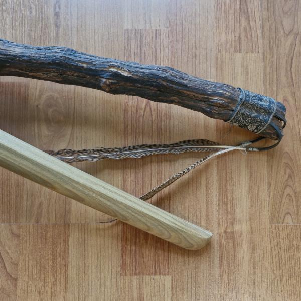 Shoto aus Lignum Vitae in der Standard-Form ➤ www.bokken-shop.de. Passend für Aikido, Iaido, Kendo, Bujinkan. Dein Kampfkunst-Experte!