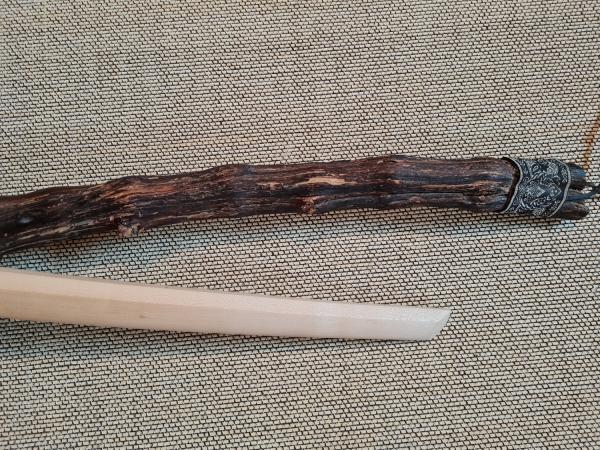 Shoto Itto-Ryu shape made of beech wood ➤ www.bokken-shop.de »suitable for Aikido, Jiu-Jitsu, Karate, Bujinkan, Jodo - your Budo specialist dealer!