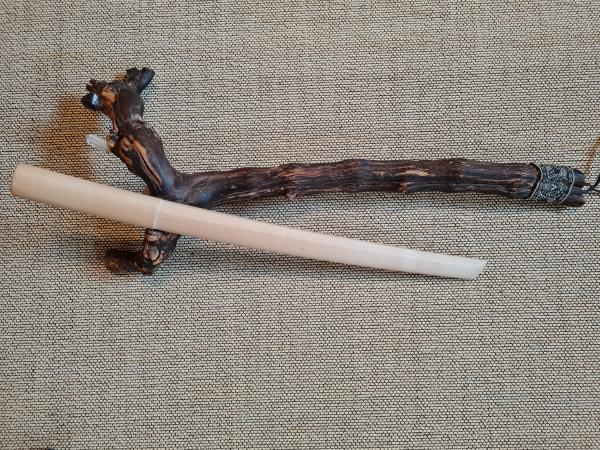 Shoto Itto-Ryu shape made of beech wood ➤ www.bokken-shop.de »suitable for Aikido, Jiu-Jitsu, Karate, Bujinkan, Jodo - your Budo specialist dealer!