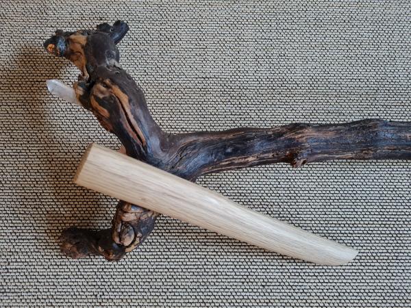 Handmade Tanto made of European oak♥ for your martial arts ✓ Aikido ✓ Iaido ✓ Kendo ✓ Koryu ✓ Jodo✅ Top price & high quality ✓ 100% cheap✔Order online now➤ www.bokken-welt.de