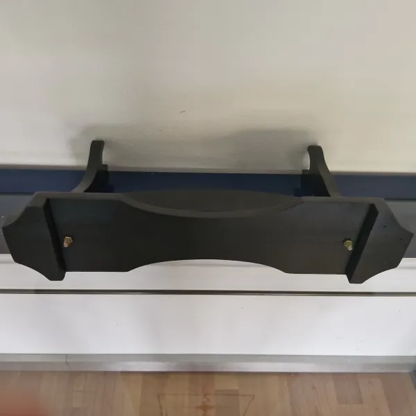 Tischständer für 1 Samuraischwerter - mattschwarz ➤ www.bokken-shop.de » passend für Aikdio, Bujinkan, Iaido, Ju-Jutsu - Dein Budo-Fachhändler!