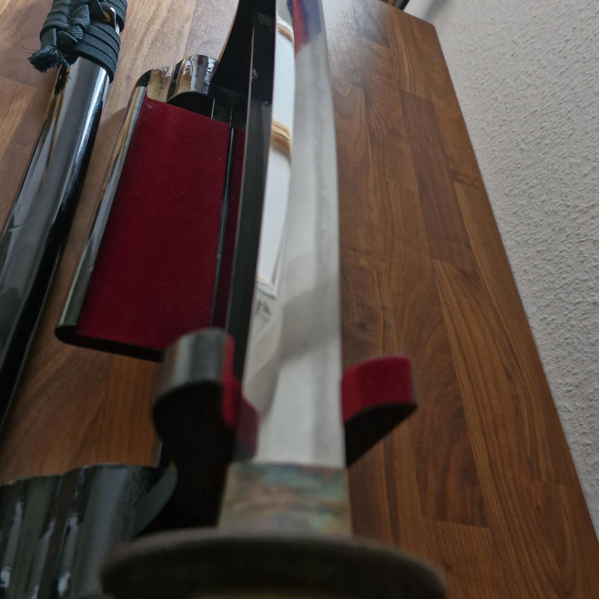 Antike Katana aus Muromaschi-Zeit  ► www.bokken-shop.de. Antiquität Japan Klinge, Sammlerstück Japan, Japanische antike Klinge - Dein Budo-Fachhändler
