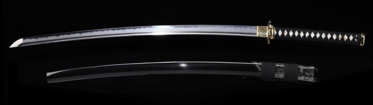 SONDERSTÜCK: Black Lotus Katana von WKC | Handgeschmiedete Damastklingee ➤ www.bokken-shop.de. Passend für Iaido, Bujinkan, Sammler. Dein Budo-Fachhändler!