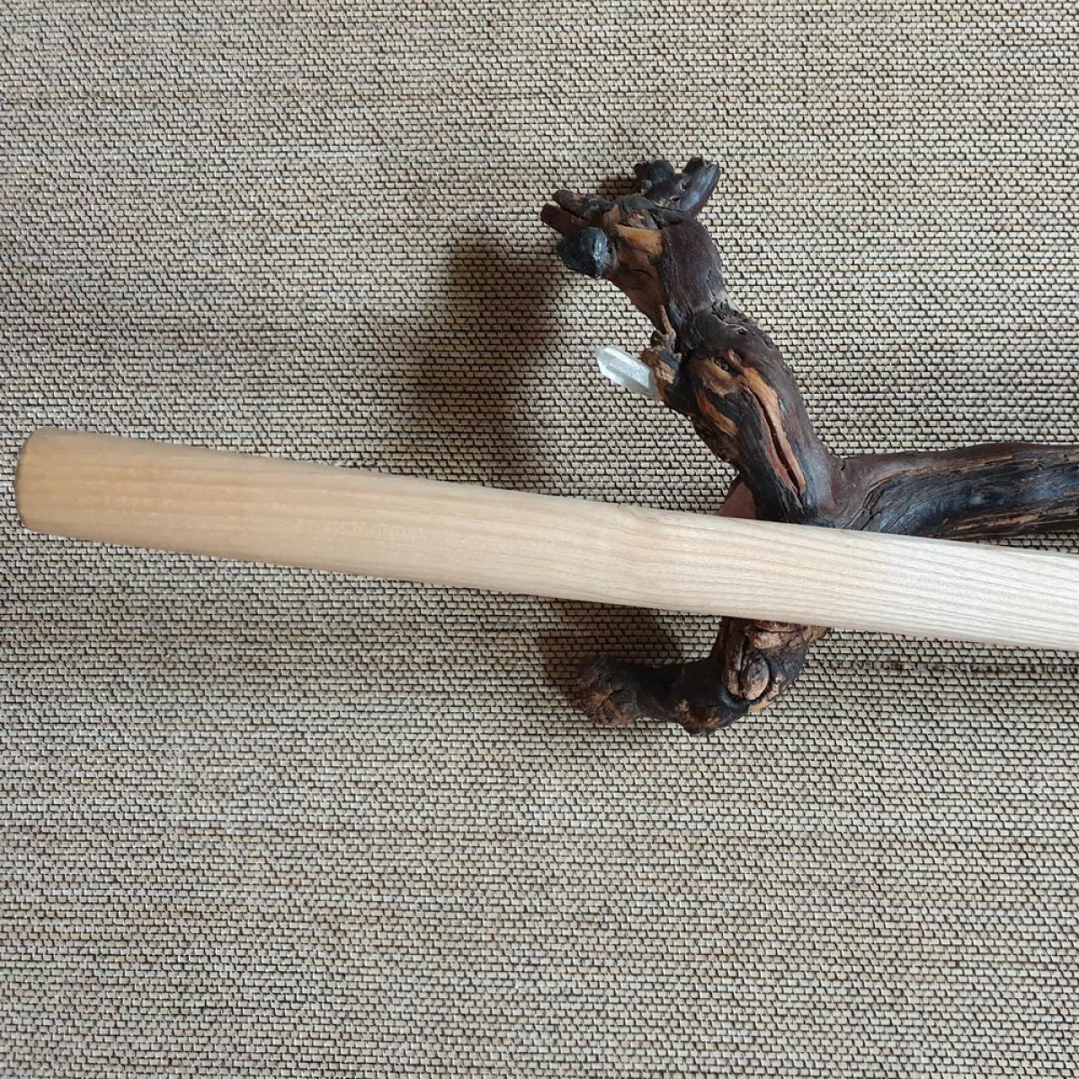 Bokken aus Esche/Oliven-Eschein der Itto-Ryu-Form♥ Einzigartiger Bokken✅ für Deine Kampfkunst✓ Aikido, Iaido, Kendo, Koryu, Jodo✅ 100% Handarbeit✔ 100% günstig✔ Jetzt online bestellen➤ www.bokken-shop.eu