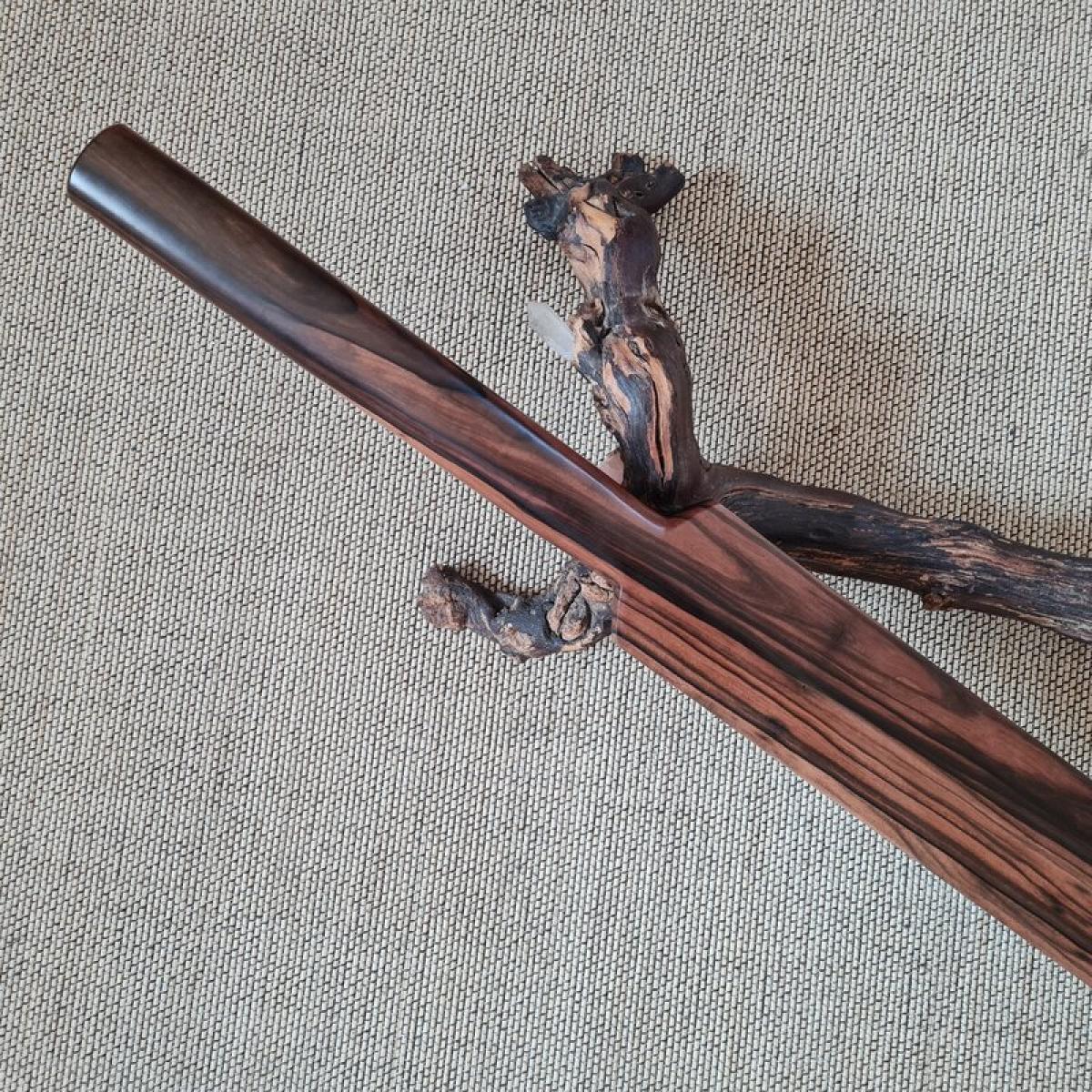 Suburito-Bokken aus Ebenholz - Musashi Paddel ➤ www.bokken-shop.de. Passend für Aikido, Iaido, Buijinkan, Jodo. Dein Budo-Fachhändler!