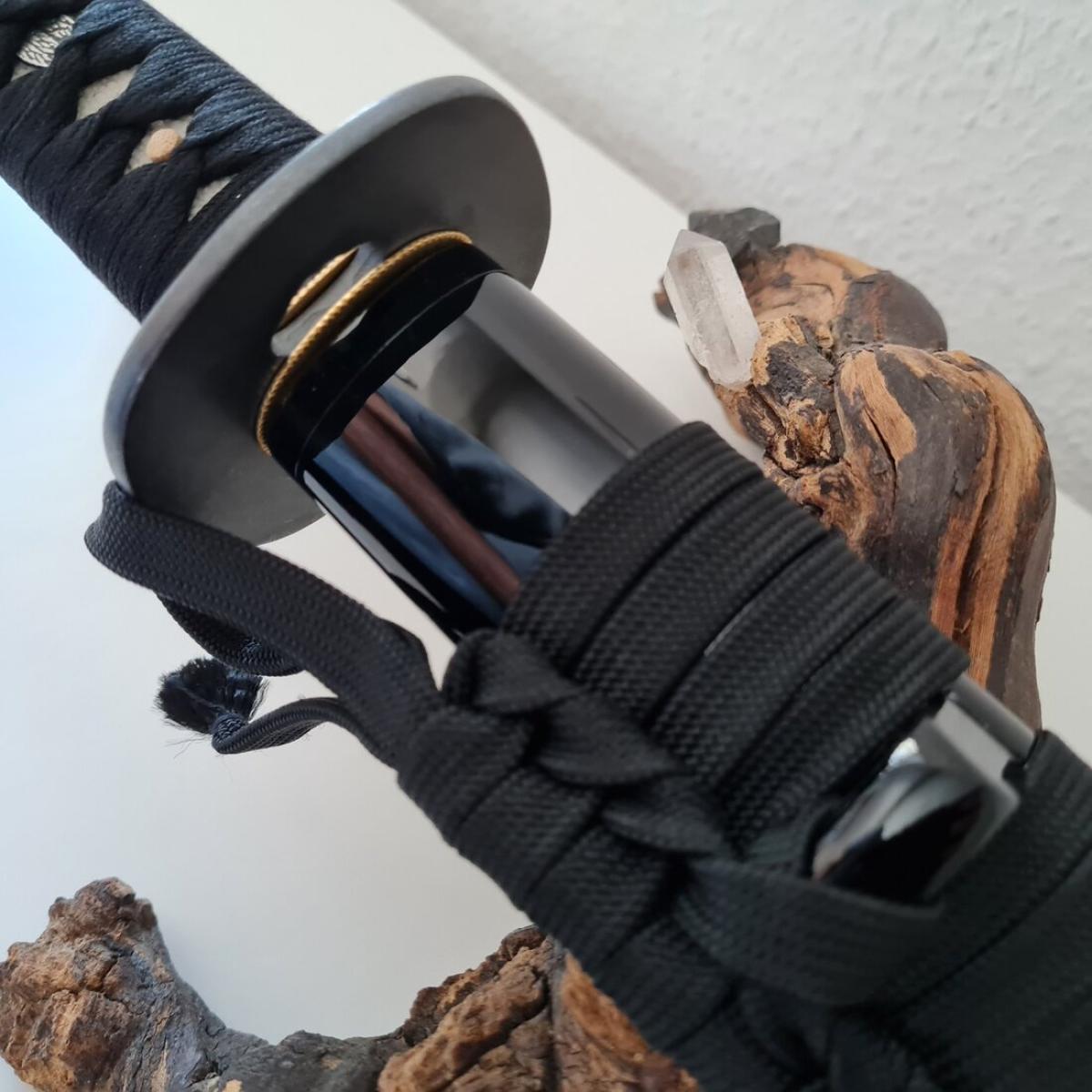 Japanese Iaito Basic (Minosaka with 2.45 Shaku " www.bokken-shop.de. Suitable for Iaido, Bujinkan, BattoJutus. The Tozando dealer!