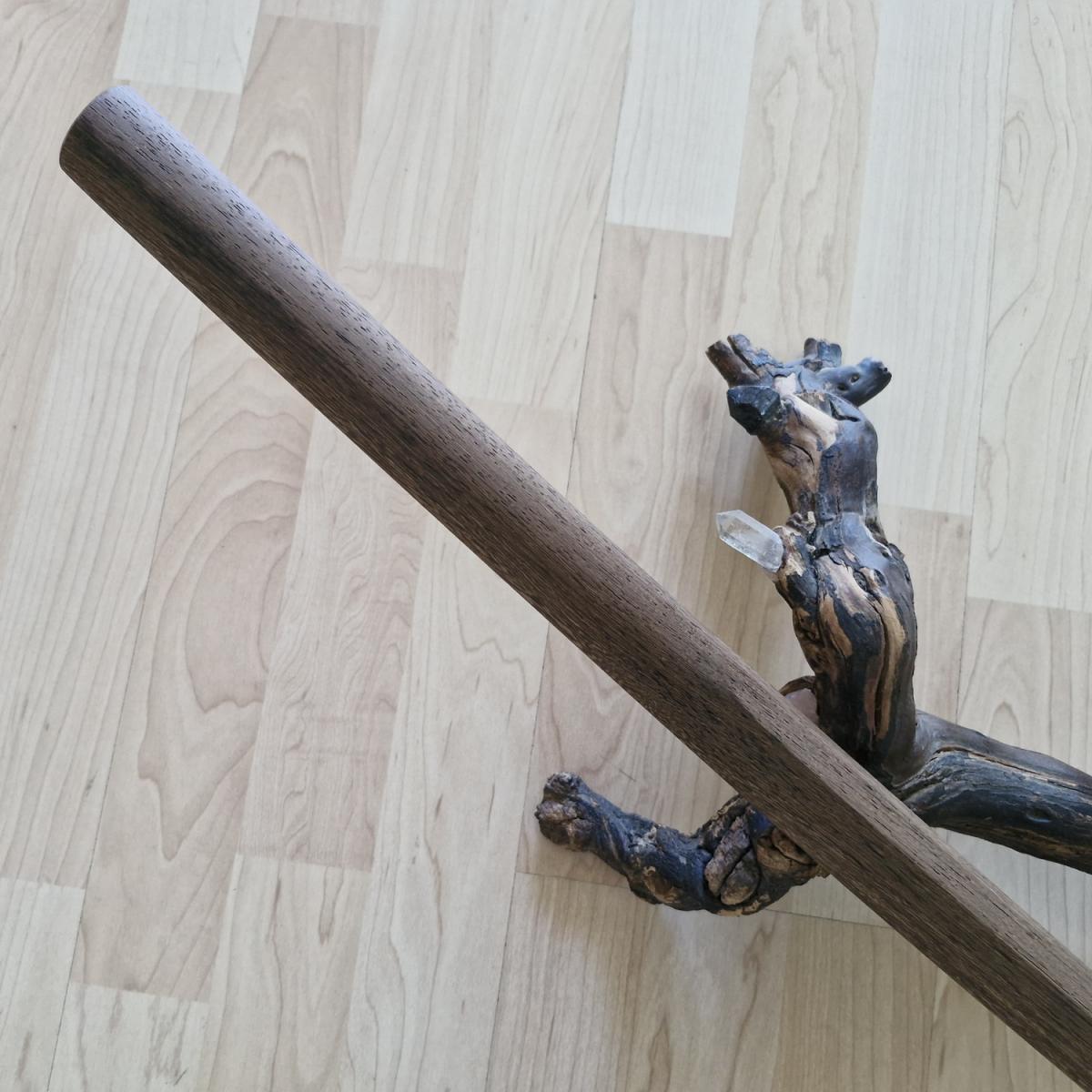 Buy Aikido Bokken Iwama-Ryu form made from  ➽ www.bokken-shop.de ✅ Bokken for Aikido ✓ Iaido ✓ Jodo ✓ Ju-Jutsu ✓ Your martial arts specialist!