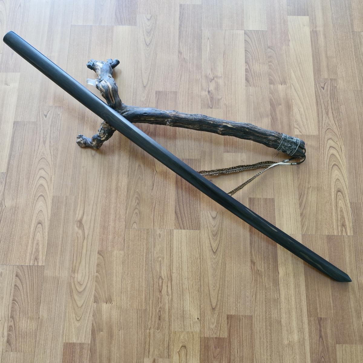 Bokken Katori-Shinto-Ryu-Form aus Ebenholz für Deine besondere Kampfkunst✔Bokken für Aikido, Iaido, WingTsun, Kendo, Jodo✅ jetzt online bestellen!➤www.bokken-welt.de