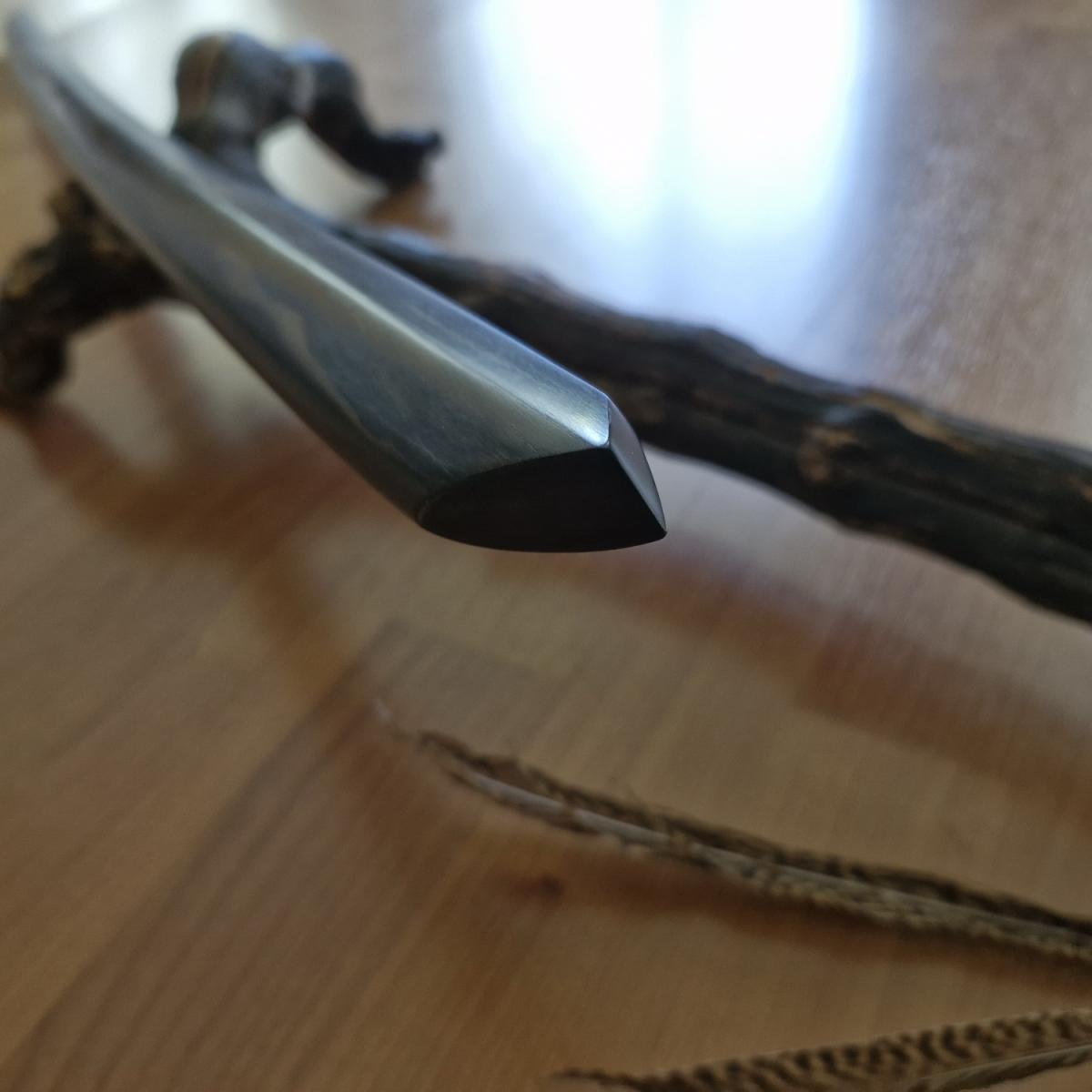 Bokken Katori-Shinto-Ryu-Form aus Ebenholz für Deine besondere Kampfkunst✔Bokken für Aikido, Iaido, WingTsun, Kendo, Jodo✅ jetzt online bestellen!➤www.bokken-welt.de
