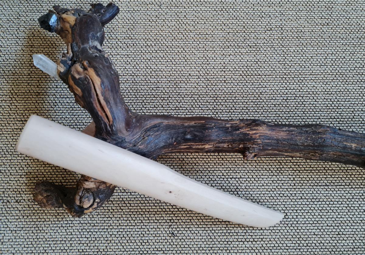 Handmade Tanto made of beech♥ for your martial arts ✓ Aikido, Iaido, Kendo, Koryu, Jodo✅ Top price & high quality ✓ 100% cheap✔Order online now➤ www.bokken-welt.de