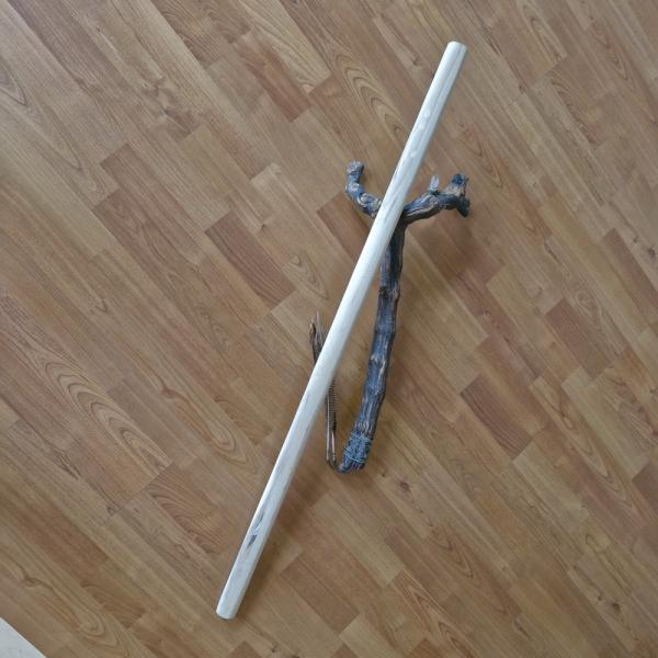 Hickory-Holz für Bokkenbau ➤ www.bokken-shop.de. Passend für Aikido, Iaido, Ju-Jutsu, bujinkan, Jodo. Dein Budo-Fachhändler!